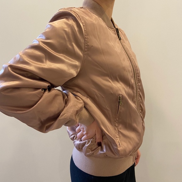 Pink bomber jacket - Picture 3 of 4